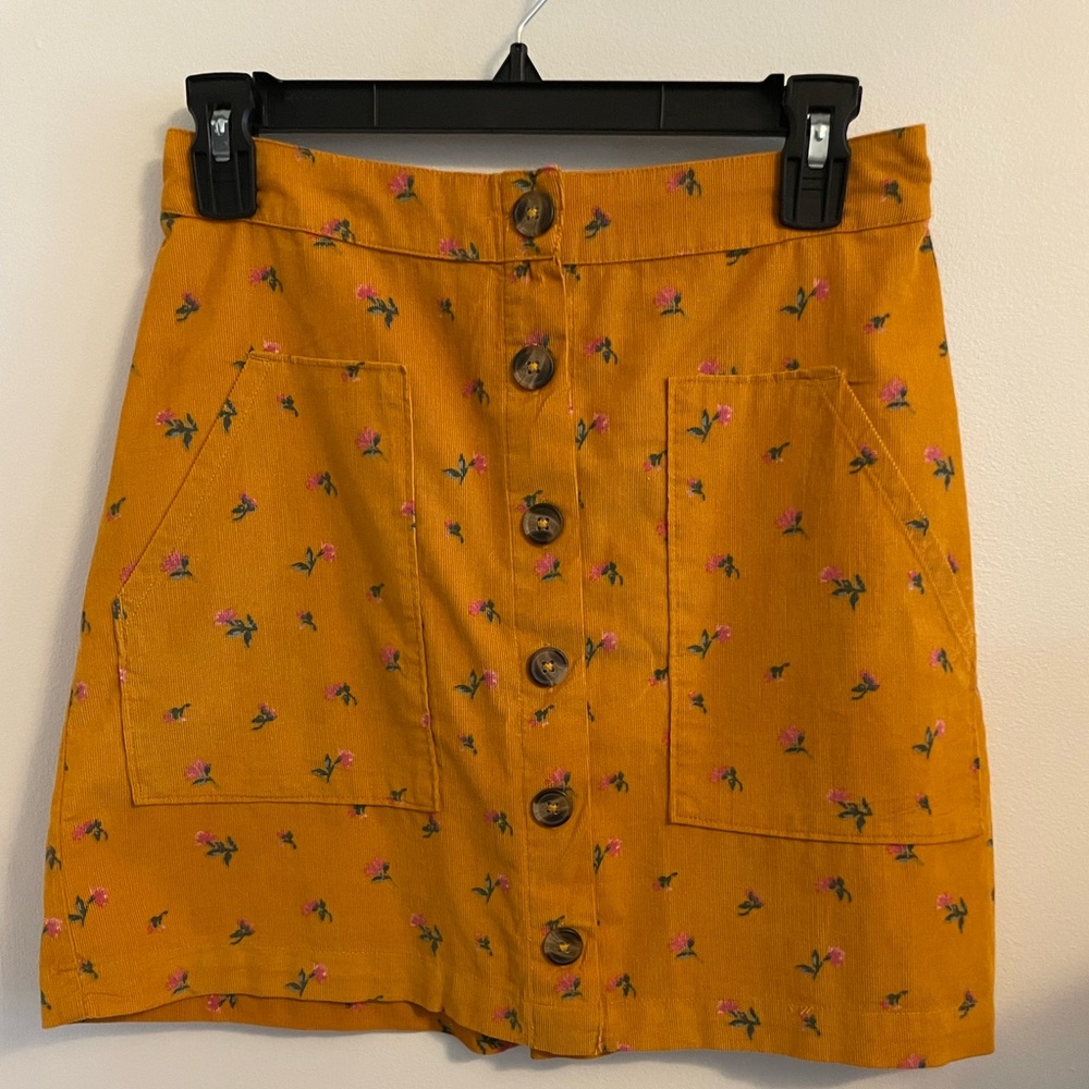 American Eagle Gold Floral Corduroy Skirt
